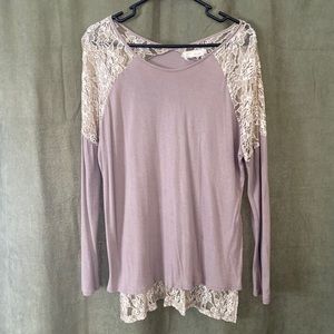 A’reve lace top